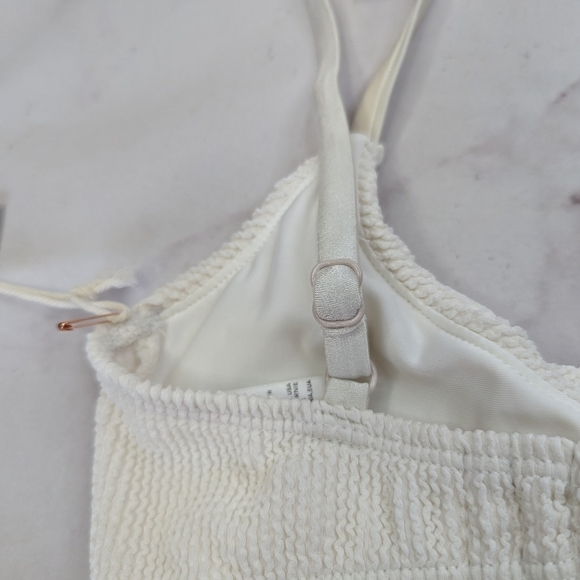 Good American Swim Top Women Crinkle Always Fits Twist Bikini Swimsuit - Picture 6 of 12